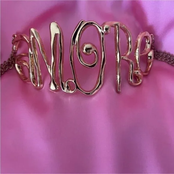 Gold Amore Runway Choker Chain Necklace - Picture 5 of 7